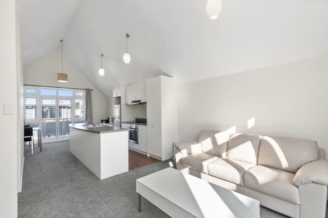 Photo of property in Pirie Street Townhouses, 17/35u Pirie Street, Mount Victoria, Wellington, 6011