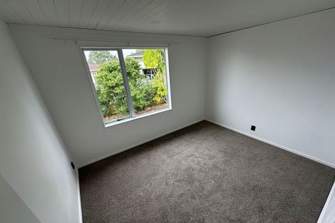 Photo of property in 45 Hobsonville Road, West Harbour, Auckland, 0618
