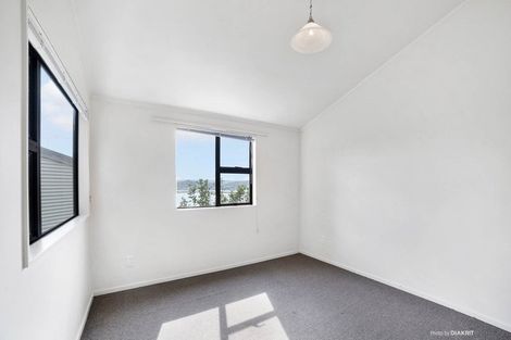 Photo of property in 51u2 View Road, Houghton Bay, Wellington, 6023