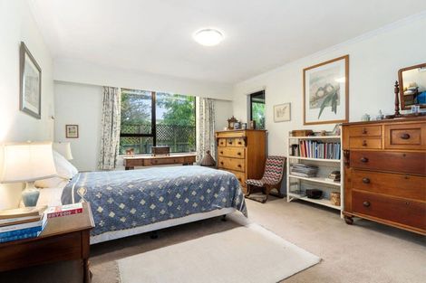 Photo of property in 74 Park Road, Carterton, 5713