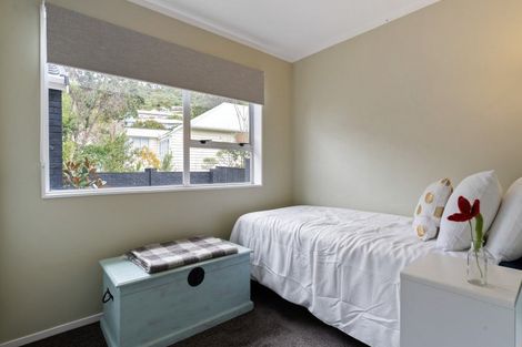 Photo of property in 18a Burma Road, Khandallah, Wellington, 6035