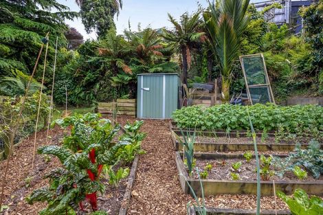 Photo of property in 158b Tukapa Street, Westown, New Plymouth, 4310