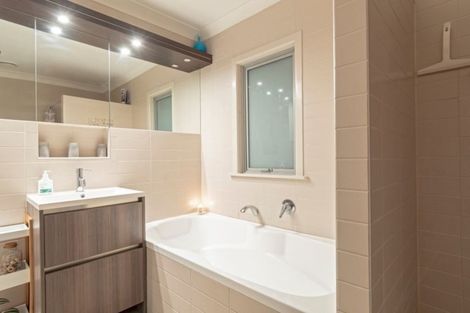 Photo of property in 61 Hinewa Road, Otumoetai, Tauranga, 3110