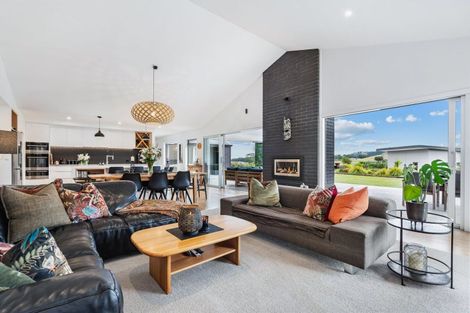 Photo of property in 140 Karanui Road, Te Kamo, Kamo, 0185