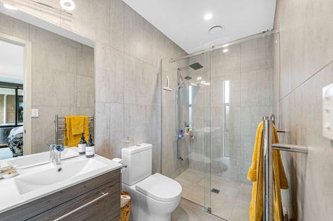 Photo of property in 45 Golf Vue Place, Castlecliff, Whanganui, 4501