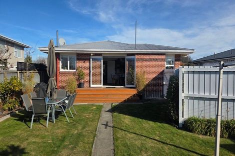 Photo of property in 33 Toorak Avenue, Avonhead, Christchurch, 8042