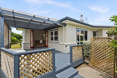 Photo of property in 1/68 Guppy Road, Greenmeadows, Napier, 4112