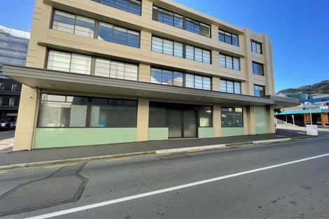 Photo of property in 4 Kaimai Avenue, Massey, Auckland, 0614