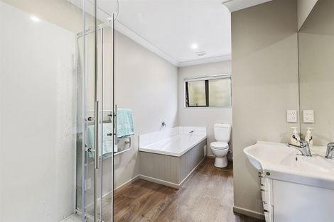 Photo of property in 18 Moonsail Drive, Whitby, Porirua, 5024