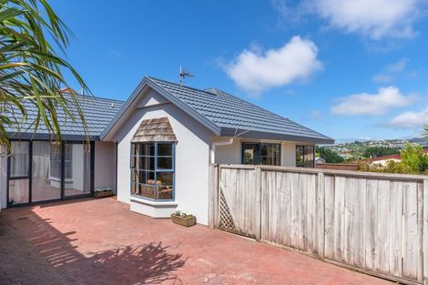 Photo of property in 19b Kentwood Drive, Woodridge, Wellington, 6037