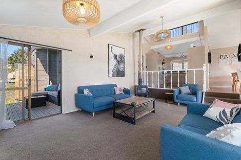 Photo of property in 13 Nicolas Place, Judea, Tauranga, 3110