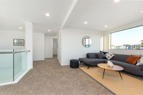 Photo of property in 28 Myland Drive, Hobsonville, Auckland, 0616