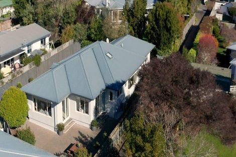 Photo of property in 19a Guthrie Road, Havelock North, 4130