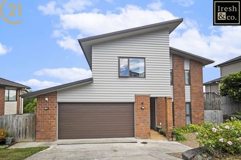 Photo of property in 175 Keri Vista Rise, Papakura, 2110