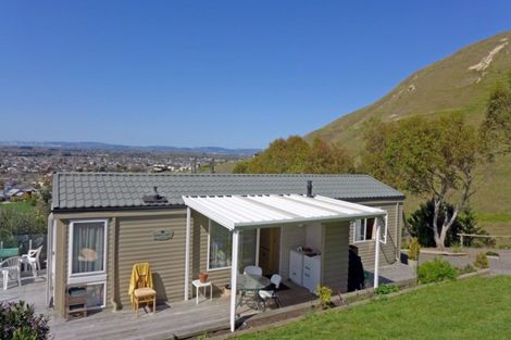 Photo of property in 70 Tironui Drive, Taradale, Napier, 4112