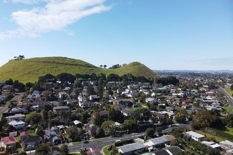Photo of property in 7d Wellesley Road, Mangere Bridge, Auckland, 2022