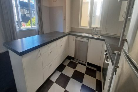 Photo of property in 34f5 Hawkestone Street, Thorndon, Wellington, 6011