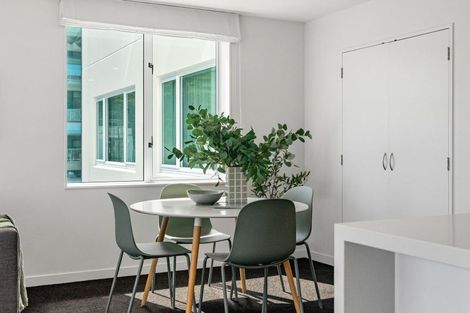 Photo of property in 27/12 Maunganui Road, Mount Maunganui, 3116