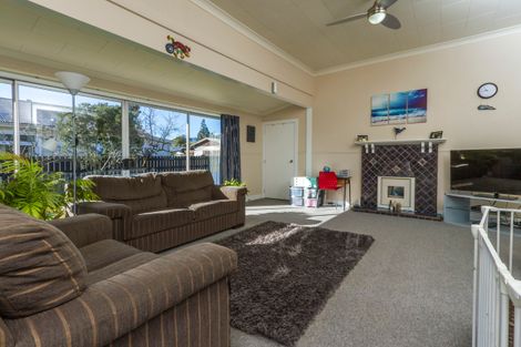 Photo of property in 84 Whitby Road, Wakefield, 7025