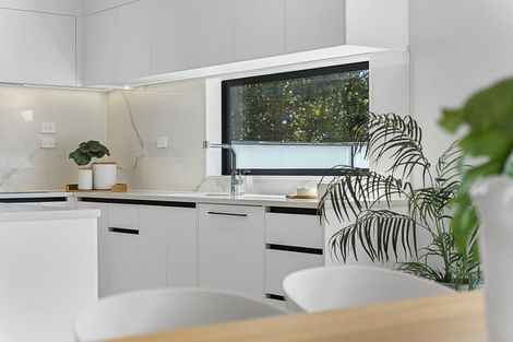 Photo of property in 3/165 Wellington Street, Howick, Auckland, 2014