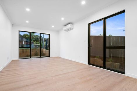 Photo of property in 24a Scarlock Avenue, Browns Bay, Auckland, 0630