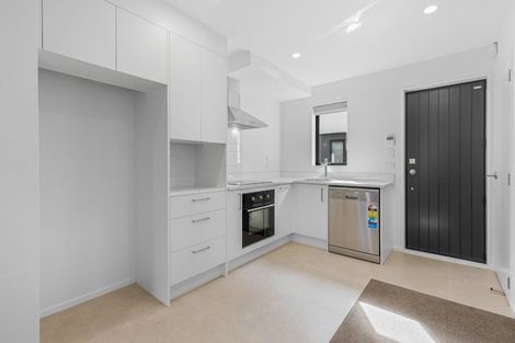 Photo of property in 56 Raupeti Lane, Henderson, 0612