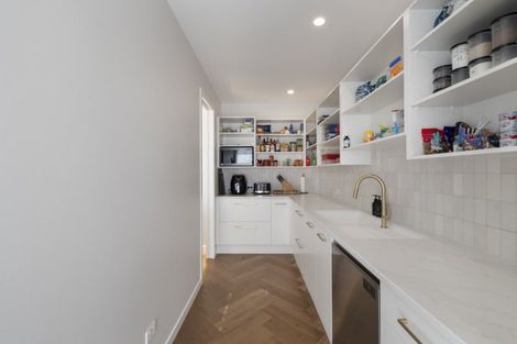 Photo of property in 160 Pharazyn Road, Feilding, 4777