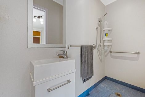 Photo of property in 7 Rata Street, Inglewood, 4330