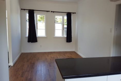 Photo of property in 37a Parkvale Road, Karori, Wellington, 6012