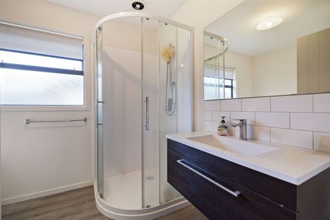 Photo of property in 35 Risinghurst Terrace, Lower Shotover, Queenstown, 9304
