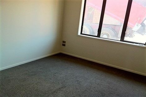 Photo of property in 102u7 Old Farm Road, Hamilton East, Hamilton, 3216