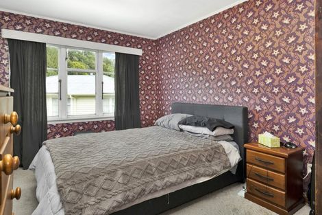 Photo of property in 75 Hampshire Street, Cannons Creek, Porirua, 5024