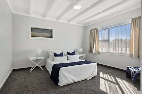 Photo of property in 1/705 Heretaunga Street East, Parkvale, Hastings, 4122