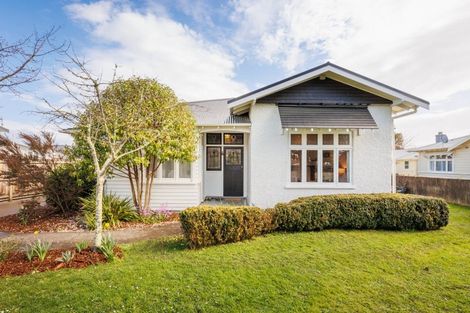 Photo of property in 32 Worcester Street, West End, Palmerston North, 4410