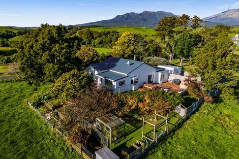 Photo of property in 88 Saunders Road, Okato, 4381