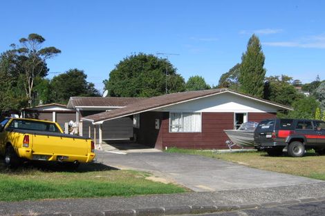 Photo of property in 4 Flavia Close, Torbay, Auckland, 0630