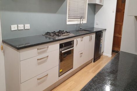 Photo of property in 20 Durham Street, Te Atatu Peninsula, Auckland, 0610