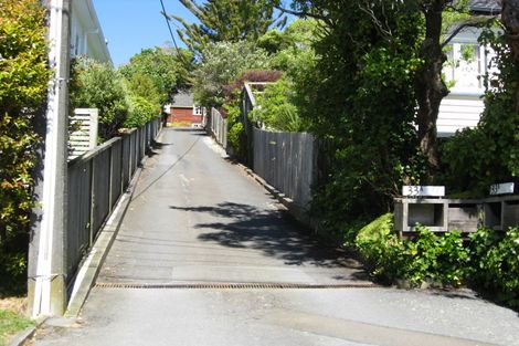 Photo of property in 33 Cockayne Road, Khandallah, Wellington, 6035