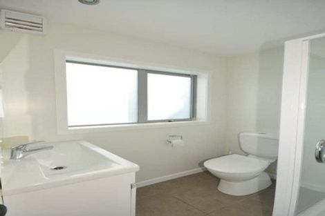 Photo of property in 12 Sunhaven Drive, Newlands, Wellington, 6037