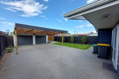 Photo of property in 237 Estuary Road, South New Brighton, Christchurch, 8062