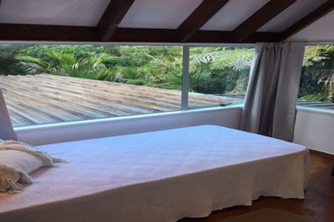 Photo of property in 33 Reynolds Place, Torbay, Auckland, 0630