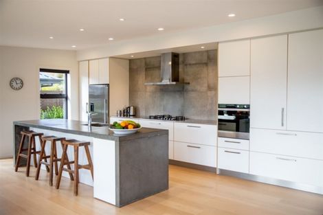 Photo of property in 32 Niger Street, Wanaka, 9305