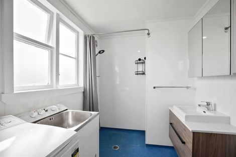 Photo of property in 903 Queen Street, Thames, 3500