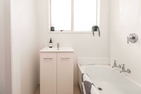 Photo of property in 2/76 Ruskin Street, Addington, Christchurch, 8024