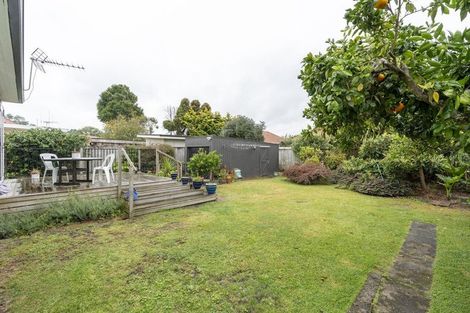 Photo of property in 73 Jellicoe Drive, Hamilton East, Hamilton, 3216