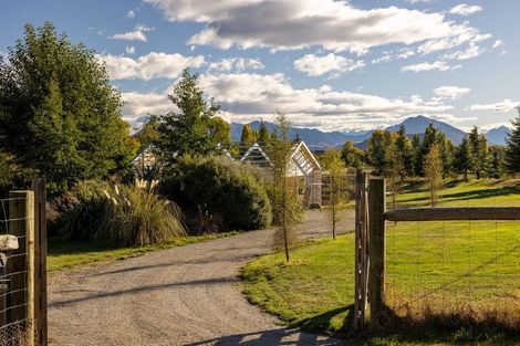 Photo of property in 930 Mount Barker Road, Wanaka, 9382