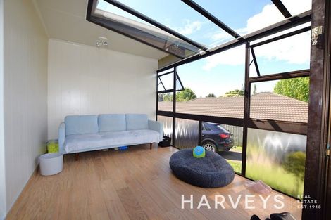 Photo of property in 11 Silver Birch Rise, Henderson, Auckland, 0612