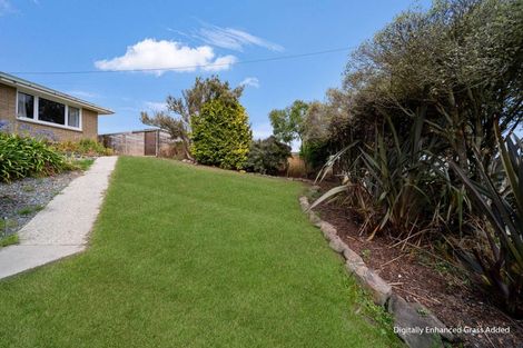 Photo of property in 3 George Street, Clinton, 9534