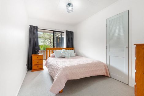 Photo of property in 9 Luxor Place, Massey, Auckland, 0614