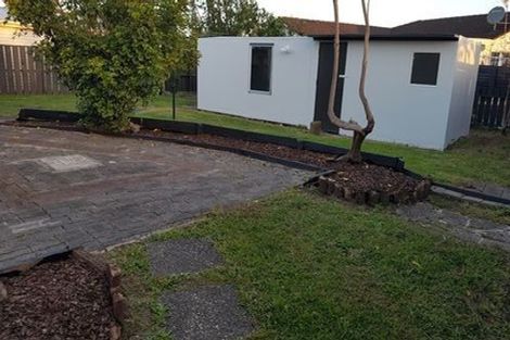 Photo of property in 48 Sharland Avenue, Manurewa, Auckland, 2102